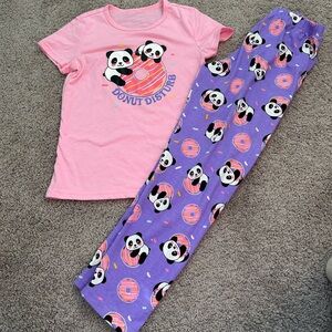 NWOT Girls Panda & Donuts Pink PJ Set w Sprinkles

Size 8